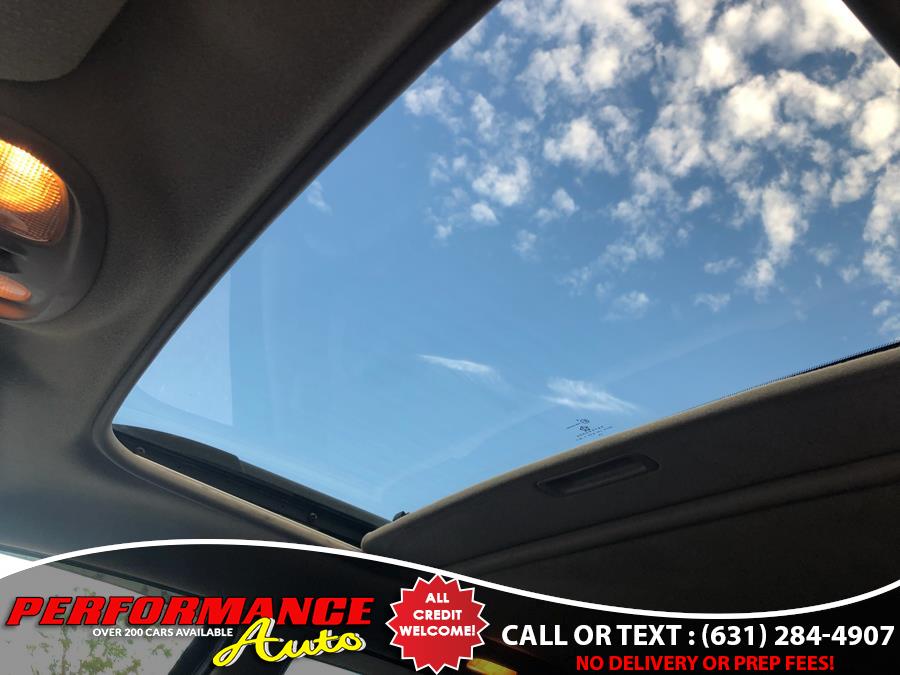 2004 Jeep Grand Cherokee 4dr Laredo 4WD, available for sale in Bohemia, New York | Performance Auto Inc. Bohemia, New York 2004 Jeep Grand Cherokee 4dr Laredo 4WD, available for sale in Bohemia, New York | Performance Auto Inc. Bohemia, New York