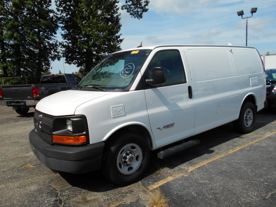 2014 Chevrolet Express Cargo Van RWD 2500 135", available for sale in Bayshore, New York | Peak Automotive Inc.. Bayshore, New York