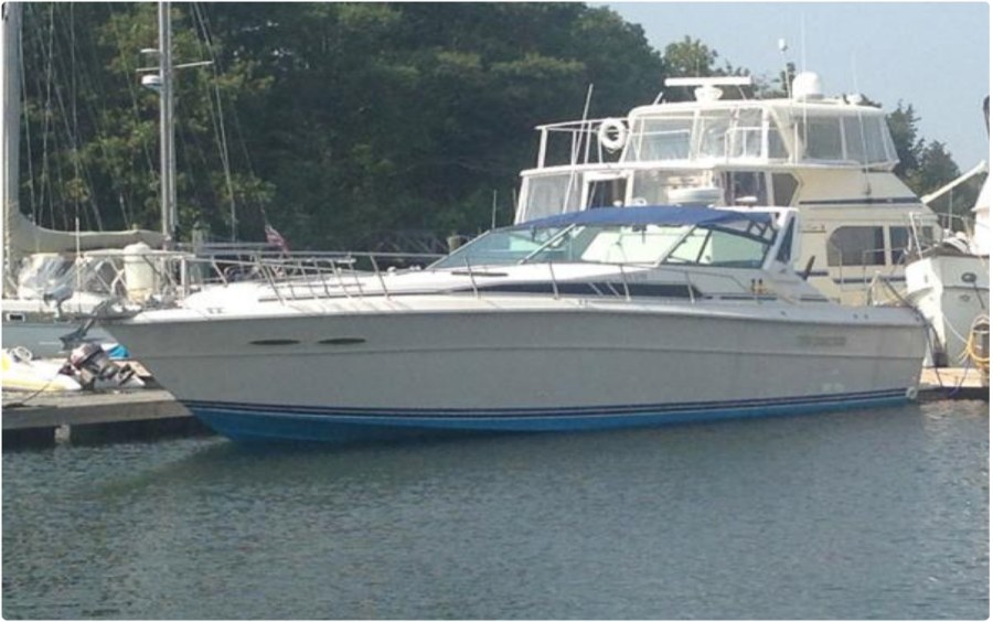 1988 Sea Ray EC Express Cruiser EC, available for sale in Norwich, Connecticut | MACARA Vehicle Services, Inc. Norwich, Connecticut
