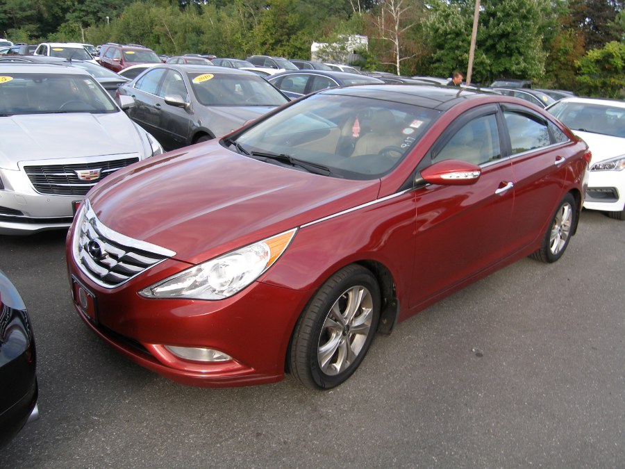 2012 Hyundai Sonata 4dr Sdn 2.4L Auto Limited, available for sale in Stratford, Connecticut | Wiz Leasing Inc. Stratford, Connecticut