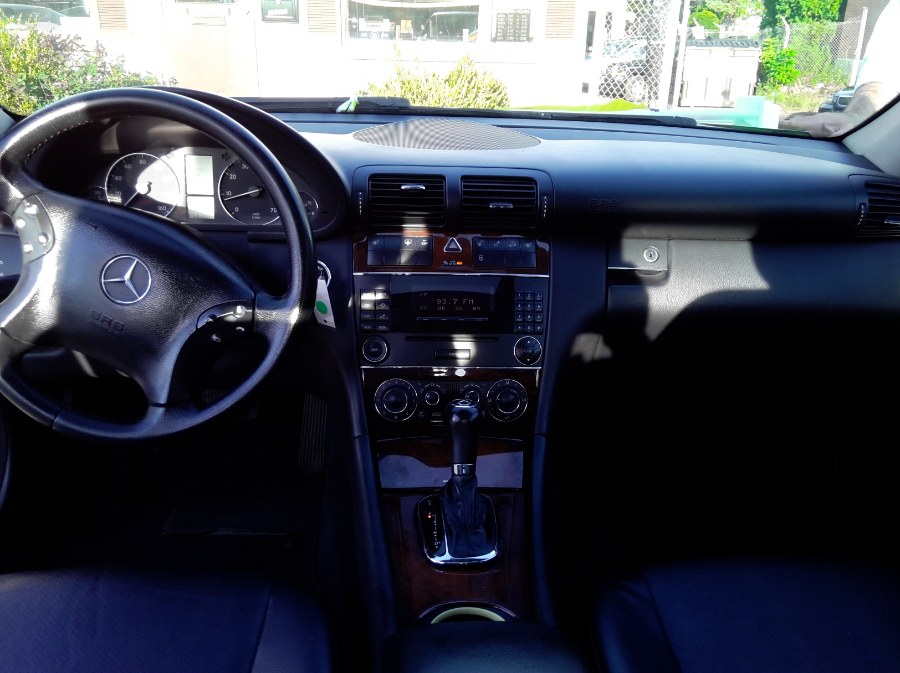 2006 Mercedes-Benz C-Class 4dr Luxury Sdn 3.0L 4MATIC, available for sale in Manchester, Connecticut | Best Auto Sales LLC. Manchester, Connecticut 2006 Mercedes-Benz C-Class 4dr Luxury Sdn 3.0L 4MATIC, available for sale in Manchester, Connecticut | Best Auto Sales LLC. Manchester, Connecticut