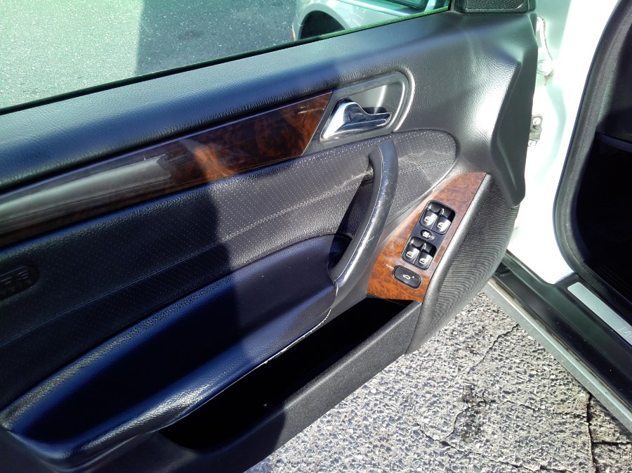 2006 Mercedes-Benz C-Class 4dr Luxury Sdn 3.0L 4MATIC, available for sale in Manchester, Connecticut | Best Auto Sales LLC. Manchester, Connecticut 2006 Mercedes-Benz C-Class 4dr Luxury Sdn 3.0L 4MATIC, available for sale in Manchester, Connecticut | Best Auto Sales LLC. Manchester, Connecticut