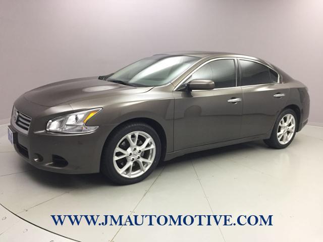 2013 Nissan Maxima 4dr Sdn 3.5 S, available for sale in Naugatuck, Connecticut | J&M Automotive Sls&Svc LLC. Naugatuck, Connecticut