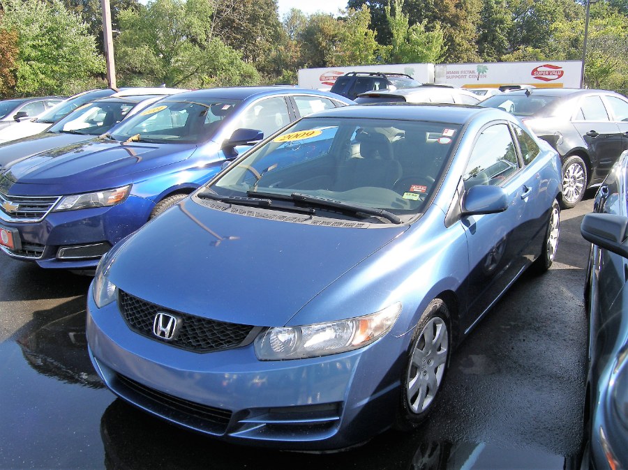 2009 Honda Civic Cpe 2dr Auto LX, available for sale in Stratford, Connecticut | Wiz Leasing Inc. Stratford, Connecticut