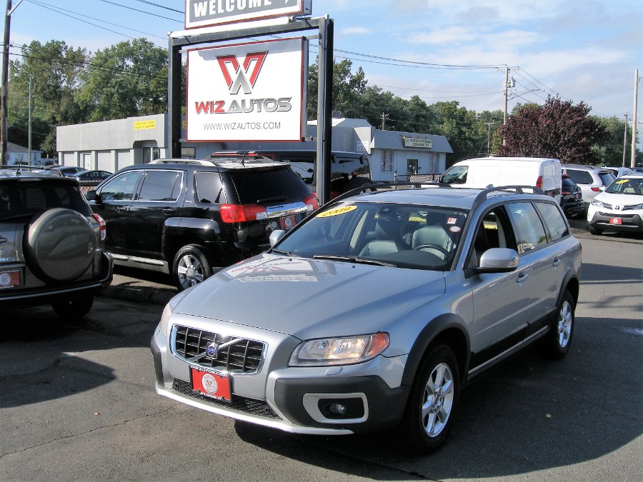 2009 Volvo XC70 4dr Wgn 3.2L w/Sunroof, available for sale in Stratford, Connecticut | Wiz Leasing Inc. Stratford, Connecticut