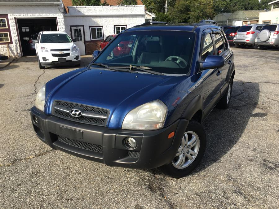 2007 Hyundai Tucson 4WD 4dr Auto SE, available for sale in Springfield, Massachusetts | Absolute Motors Inc. Springfield, Massachusetts