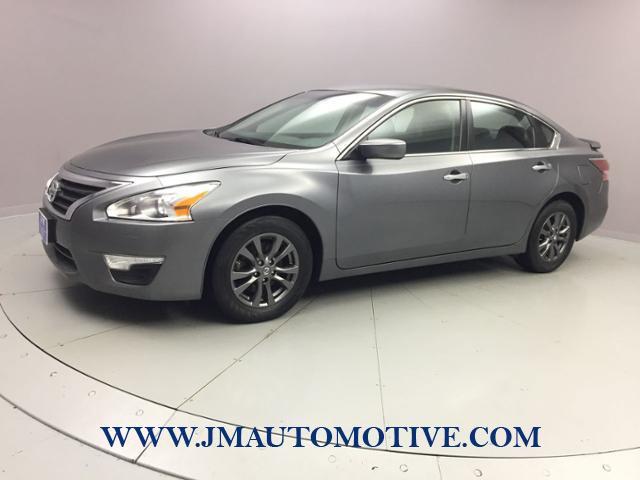 2015 Nissan Altima 4dr Sdn I4 2.5 S, available for sale in Naugatuck, Connecticut | J&M Automotive Sls&Svc LLC. Naugatuck, Connecticut