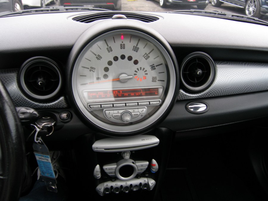 2010 MINI Cooper Clubman 2dr Cpe S, available for sale in Stratford, Connecticut | Wiz Leasing Inc. Stratford, Connecticut 2010 MINI Cooper Clubman 2dr Cpe S, available for sale in Stratford, Connecticut | Wiz Leasing Inc. Stratford, Connecticut