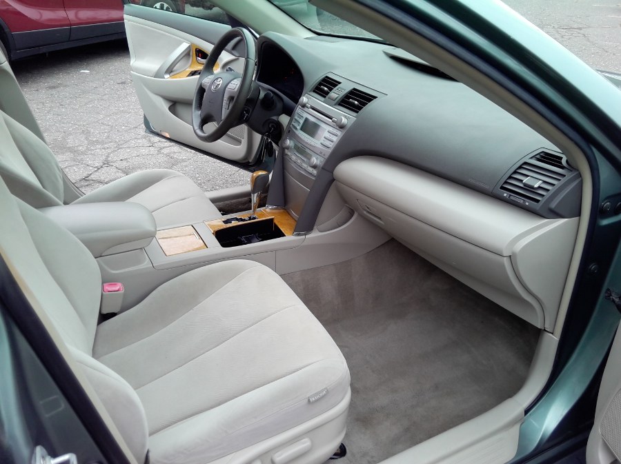 2007 Toyota Camry 4dr Sdn I4 Auto XLE (Natl), available for sale in Manchester, Connecticut | Best Auto Sales LLC. Manchester, Connecticut 2007 Toyota Camry 4dr Sdn I4 Auto XLE (Natl), available for sale in Manchester, Connecticut | Best Auto Sales LLC. Manchester, Connecticut