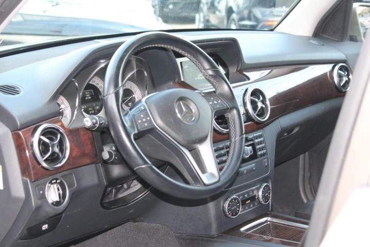 2014 Mercedes-benz Glk 350 4MATIC, available for sale in Paterson, New Jersey | Fast Track Motors. Paterson, New Jersey 2014 Mercedes-benz Glk 350 4MATIC, available for sale in Paterson, New Jersey | Fast Track Motors. Paterson, New Jersey
