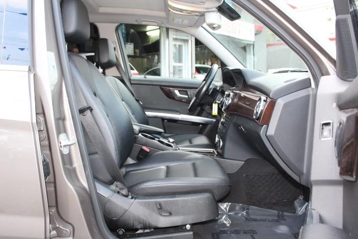 2014 Mercedes-benz Glk 350 4MATIC, available for sale in Paterson, New Jersey | Fast Track Motors. Paterson, New Jersey 2014 Mercedes-benz Glk 350 4MATIC, available for sale in Paterson, New Jersey | Fast Track Motors. Paterson, New Jersey