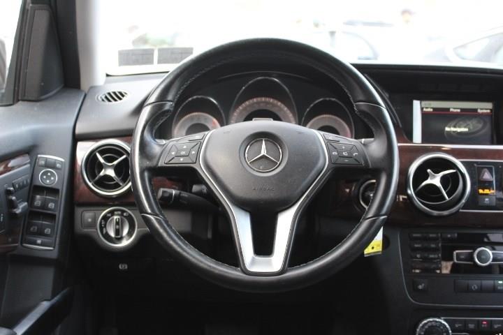 2014 Mercedes-benz Glk 350 4MATIC, available for sale in Paterson, New Jersey | Fast Track Motors. Paterson, New Jersey 2014 Mercedes-benz Glk 350 4MATIC, available for sale in Paterson, New Jersey | Fast Track Motors. Paterson, New Jersey