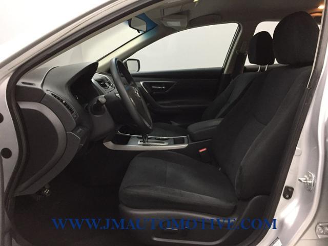 2015 Nissan Altima 4dr Sdn I4 2.5 S, available for sale in Naugatuck, Connecticut | J&M Automotive Sls&Svc LLC. Naugatuck, Connecticut 2015 Nissan Altima 4dr Sdn I4 2.5 S, available for sale in Naugatuck, Connecticut | J&M Automotive Sls&Svc LLC. Naugatuck, Connecticut