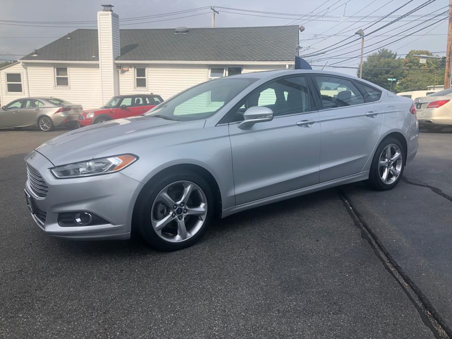 2014 Ford Fusion 4dr Sdn SE FWD, available for sale in Milford, Connecticut | Chip's Auto Sales Inc. Milford, Connecticut