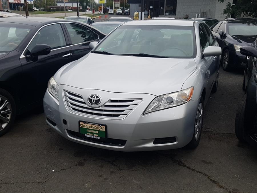 2007 Toyota Camry 4dr Sdn I4 Auto LE (Natl), available for sale in West Hartford, Connecticut | Chadrad Motors llc. West Hartford, Connecticut
