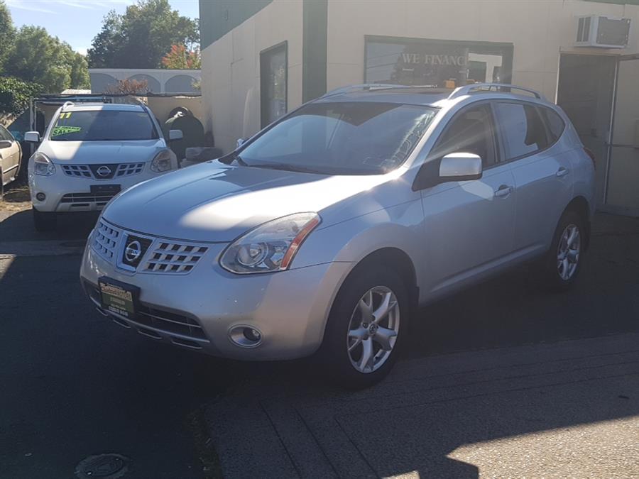 2009 Nissan Rogue AWD 4dr SL, available for sale in West Hartford, Connecticut | Chadrad Motors llc. West Hartford, Connecticut