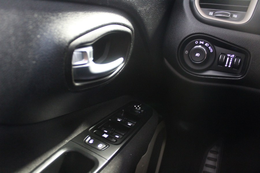 2017 Jeep Renegade Latitude 4x4, available for sale in Deer Park, New York | Car Tec Enterprise Leasing & Sales LLC. Deer Park, New York 2017 Jeep Renegade Latitude 4x4, available for sale in Deer Park, New York | Car Tec Enterprise Leasing & Sales LLC. Deer Park, New York