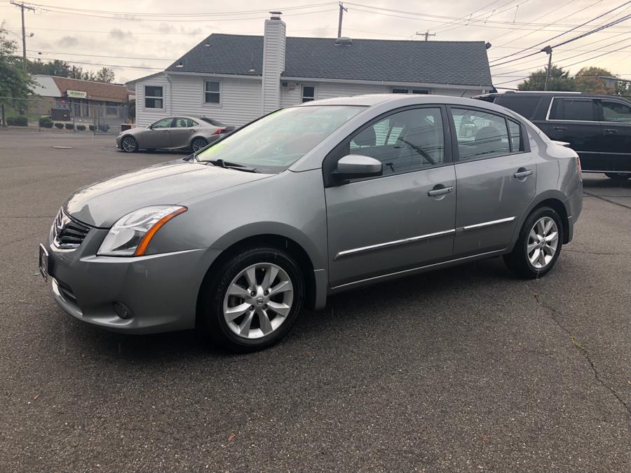Used Nissan Sentra 4dr Sdn I4 CVT 2.0 SR 2012 | Chip's Auto Sales Inc. Milford, Connecticut
