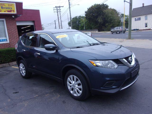 2015 Nissan Rogue S AWD, available for sale in New Haven, Connecticut | Boulevard Motors LLC. New Haven, Connecticut