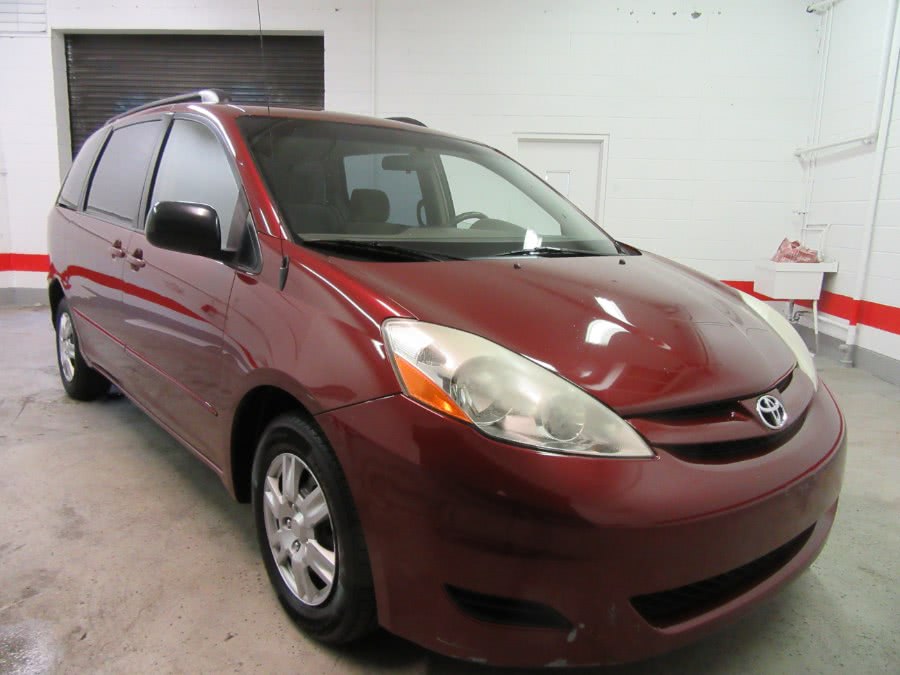 2008 Toyota Sienna 5dr 7-Pass Van CE FWD, available for sale in Little Ferry, New Jersey | Victoria Preowned Autos Inc. Little Ferry, New Jersey