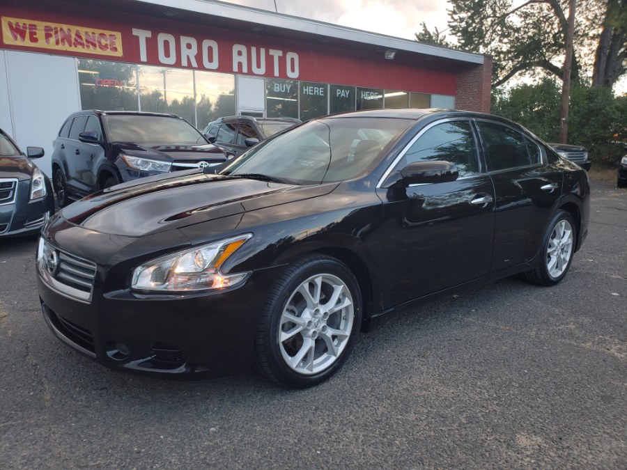 2012 Nissan Maxima 4dr Sdn V6 3.5, available for sale in East Windsor, Connecticut | Toro Auto. East Windsor, Connecticut