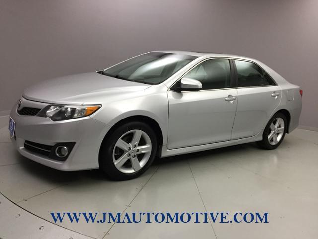 2012 Toyota Camry 4dr Sdn I4 Auto SE, available for sale in Naugatuck, Connecticut | J&M Automotive Sls&Svc LLC. Naugatuck, Connecticut