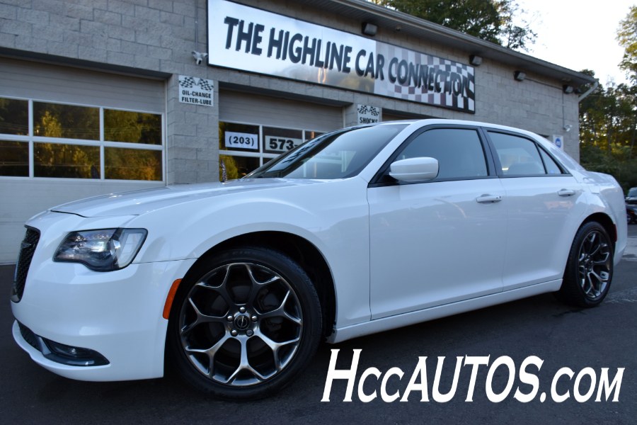 2016 Chrysler 300 4dr Sdn 300S, available for sale in Waterbury, Connecticut | Highline Car Connection. Waterbury, Connecticut