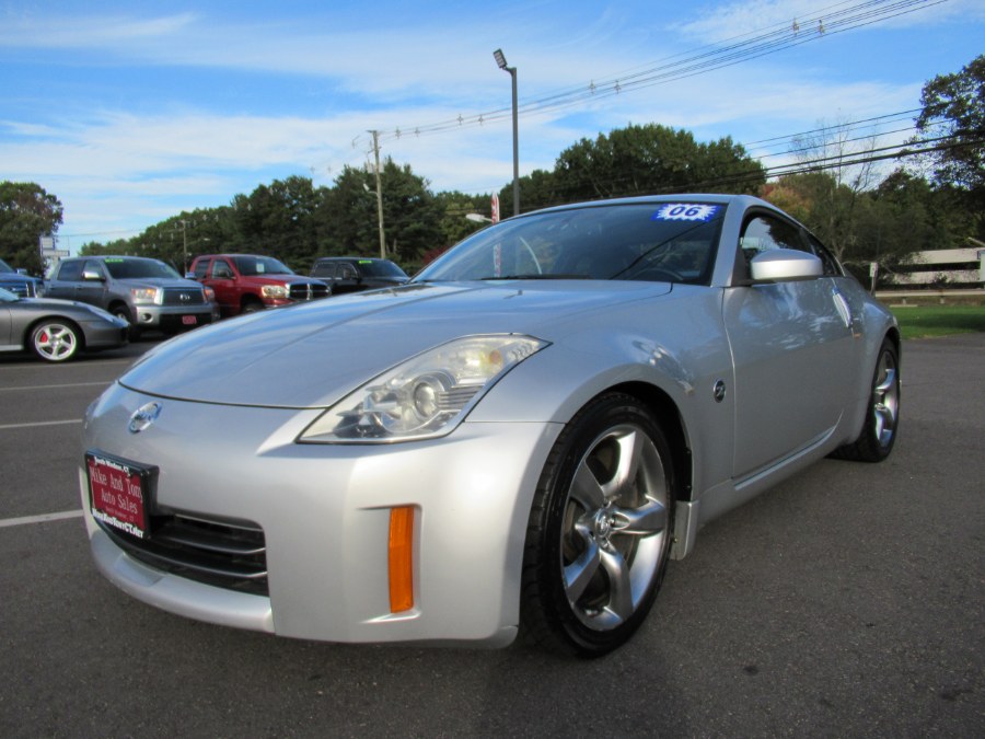 2006 Nissan 350Z 2dr Cpe Touring Auto, available for sale in South Windsor, Connecticut | Mike And Tony Auto Sales, Inc. South Windsor, Connecticut