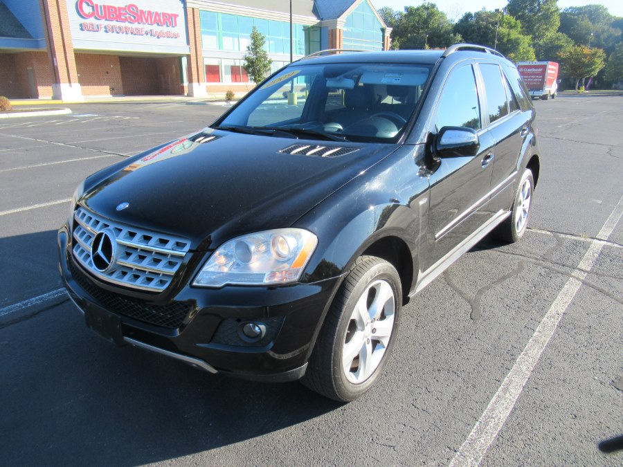 2009 Mercedes-Benz M-Class 4MATIC 4dr 3.0L BlueTEC - Clean Carfax, available for sale in New Britain, Connecticut | Universal Motors LLC. New Britain, Connecticut