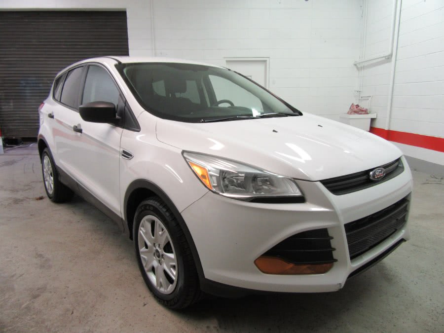 2014 Ford Escape FWD 4dr S, available for sale in Little Ferry, New Jersey | Victoria Preowned Autos Inc. Little Ferry, New Jersey
