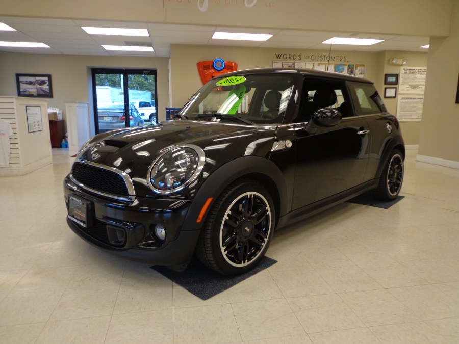 2013 MINI Cooper Hardtop 2dr Cpe S, available for sale in Plainville, Connecticut | New England Auto Sales LLC. Plainville, Connecticut
