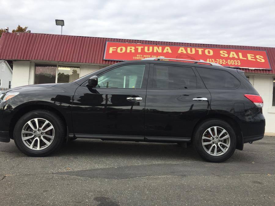 2015 Nissan Pathfinder 4WD 4dr S, available for sale in Springfield, Massachusetts | Fortuna Auto Sales Inc.. Springfield, Massachusetts
