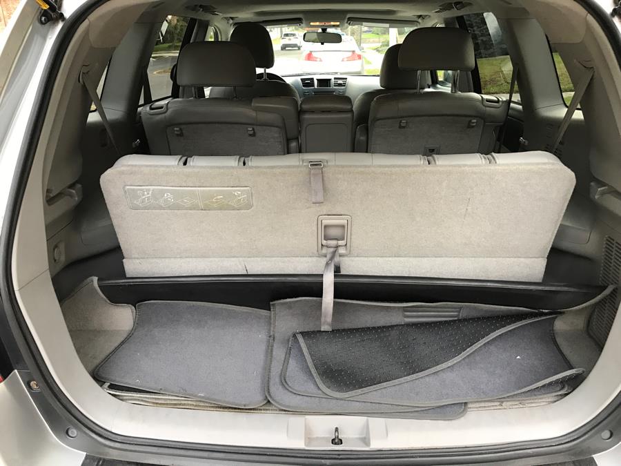 2008 Toyota Highlander 4WD 4dr Sport (Natl), available for sale in Corona, New York | Raymonds Cars Inc. Corona, New York 2008 Toyota Highlander 4WD 4dr Sport (Natl), available for sale in Corona, New York | Raymonds Cars Inc. Corona, New York