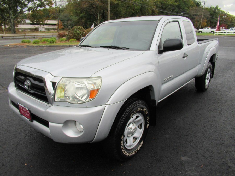 2005 Toyota Tacoma Access 128" V6 Manual 4WD (Natl), available for sale in South Windsor, Connecticut | Mike And Tony Auto Sales, Inc. South Windsor, Connecticut