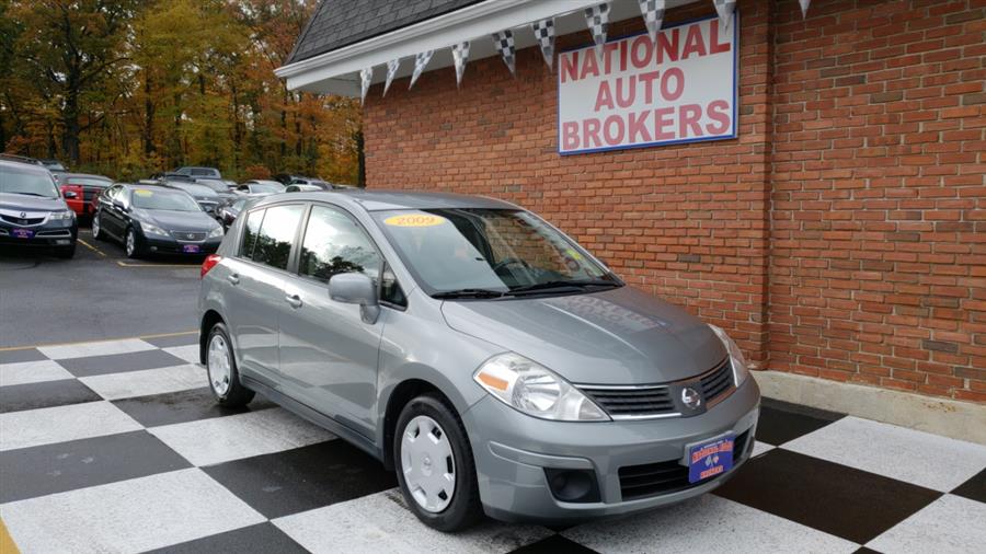 2009 Nissan Versa Hatchback Auto 1.8 S, available for sale in Waterbury, Connecticut | National Auto Brokers, Inc.. Waterbury, Connecticut