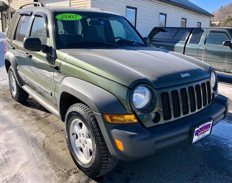 2007 Jeep Liberty 4WD 4dr Sport, available for sale in Barre, Vermont | Routhier Auto Center. Barre, Vermont