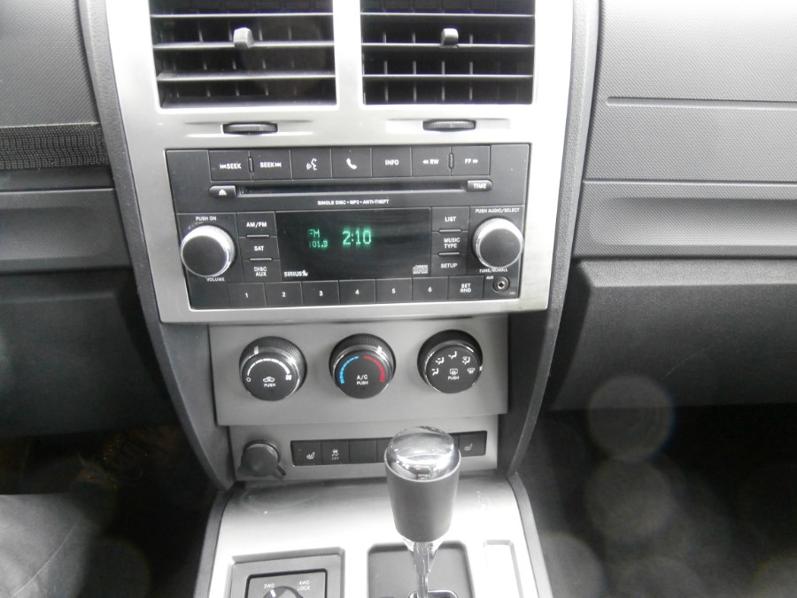 2011 Dodge Nitro 4WD 4dr Heat, available for sale in Waterbury, Connecticut | Jim Juliani Motors. Waterbury, Connecticut 2011 Dodge Nitro 4WD 4dr Heat, available for sale in Waterbury, Connecticut | Jim Juliani Motors. Waterbury, Connecticut