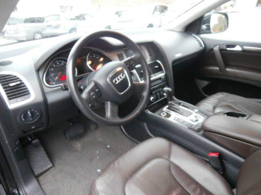 2007 Audi Q7 quattro 4dr 4.2L Premium, available for sale in Waterbury, Connecticut | Jim Juliani Motors. Waterbury, Connecticut 2007 Audi Q7 quattro 4dr 4.2L Premium, available for sale in Waterbury, Connecticut | Jim Juliani Motors. Waterbury, Connecticut