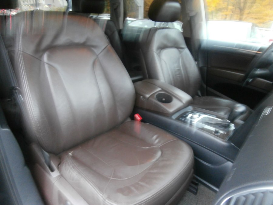 2007 Audi Q7 quattro 4dr 4.2L Premium, available for sale in Waterbury, Connecticut | Jim Juliani Motors. Waterbury, Connecticut 2007 Audi Q7 quattro 4dr 4.2L Premium, available for sale in Waterbury, Connecticut | Jim Juliani Motors. Waterbury, Connecticut