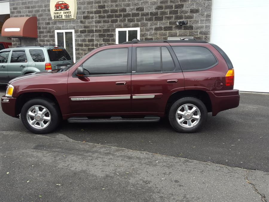 2005 GMC Envoy 4dr 4WD SLE, available for sale in Springfield, Massachusetts | The Car Company. Springfield, Massachusetts