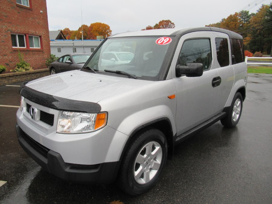 2009 Honda Element 2WD 5dr Auto EX, available for sale in South Windsor, Connecticut | Mike And Tony Auto Sales, Inc. South Windsor, Connecticut