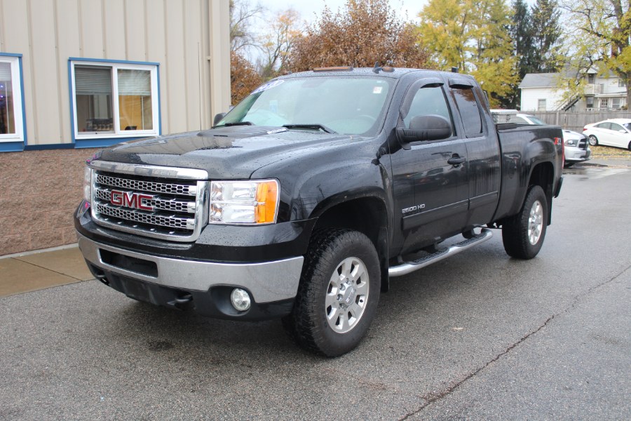 2013 GMC Sierra 2500HD 4WD Ext Cab 144.2" SLE, available for sale in East Windsor, Connecticut | Century Auto And Truck. East Windsor, Connecticut