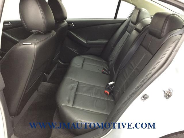 2009 Nissan Altima 4dr Sdn I4 CVT 2.5 S, available for sale in Naugatuck, Connecticut | J&M Automotive Sls&Svc LLC. Naugatuck, Connecticut 2009 Nissan Altima 4dr Sdn I4 CVT 2.5 S, available for sale in Naugatuck, Connecticut | J&M Automotive Sls&Svc LLC. Naugatuck, Connecticut