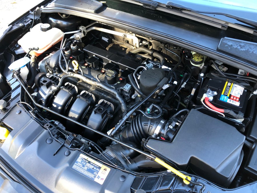 2013 Ford Focus 4dr Sdn SE, available for sale in Lyndhurst, New Jersey | Cars With Deals. Lyndhurst, New Jersey 2013 Ford Focus 4dr Sdn SE, available for sale in Lyndhurst, New Jersey | Cars With Deals. Lyndhurst, New Jersey