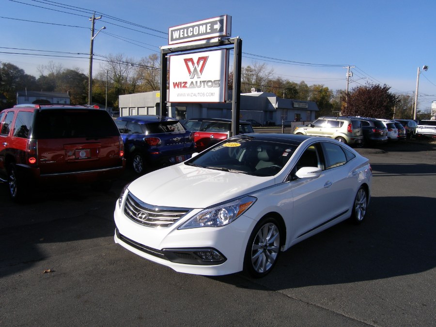 2015 Hyundai Azera 4dr Sdn Limited, available for sale in Stratford, Connecticut | Wiz Leasing Inc. Stratford, Connecticut