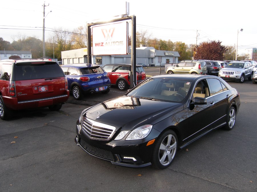 2011 Mercedes-Benz E-Class 4dr Sdn E 350 Luxury RWD, available for sale in Stratford, Connecticut | Wiz Leasing Inc. Stratford, Connecticut