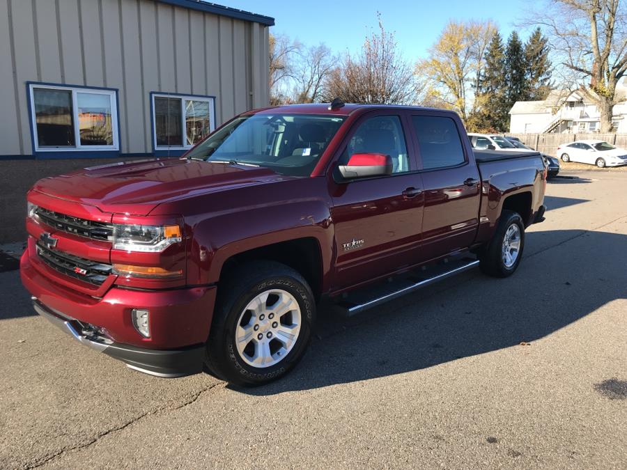 2017 Chevrolet Silverado 1500 4WD Crew Cab 153.0" LT w/1LT, available for sale in East Windsor, Connecticut | Century Auto And Truck. East Windsor, Connecticut