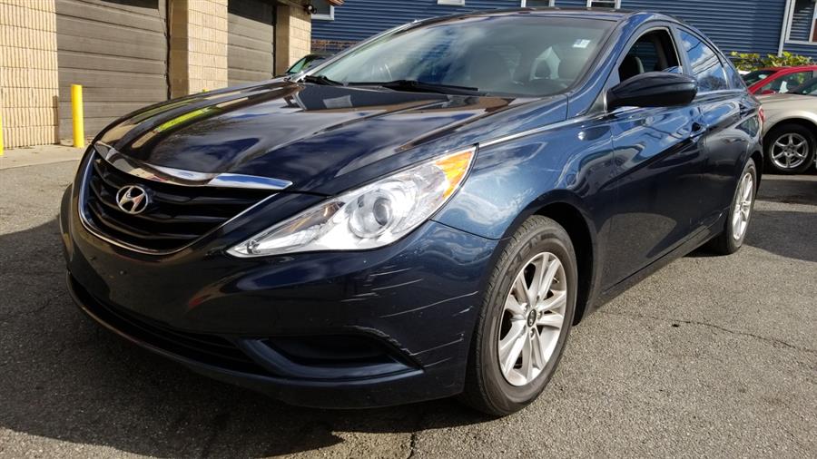2011 Hyundai Sonata 4dr Sdn 2.4L Auto GLS, available for sale in Stratford, Connecticut | Mike's Motors LLC. Stratford, Connecticut