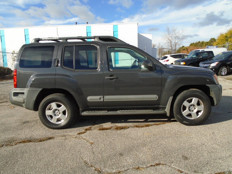 2005 Nissan Xterra 4dr S 2WD V6 Auto, available for sale in Milford, Connecticut | Dealertown Auto Wholesalers. Milford, Connecticut