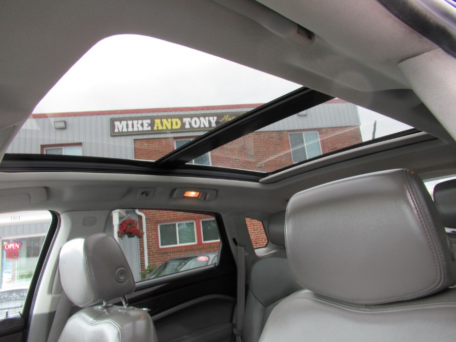 2011 Cadillac SRX AWD 4dr Luxury Collection, available for sale in South Windsor, Connecticut | Mike And Tony Auto Sales, Inc. South Windsor, Connecticut 2011 Cadillac SRX AWD 4dr Luxury Collection, available for sale in South Windsor, Connecticut | Mike And Tony Auto Sales, Inc. South Windsor, Connecticut